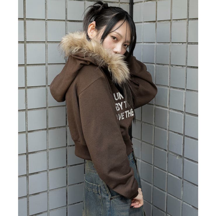 ファーフードショートZIPパーカー[品番：WG010096127]｜WEGO