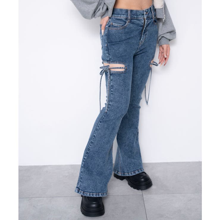 デニム中濃加工色 | カットアウトリボンストレッチフレアデニムパンツ | WEGO【WOMEN】