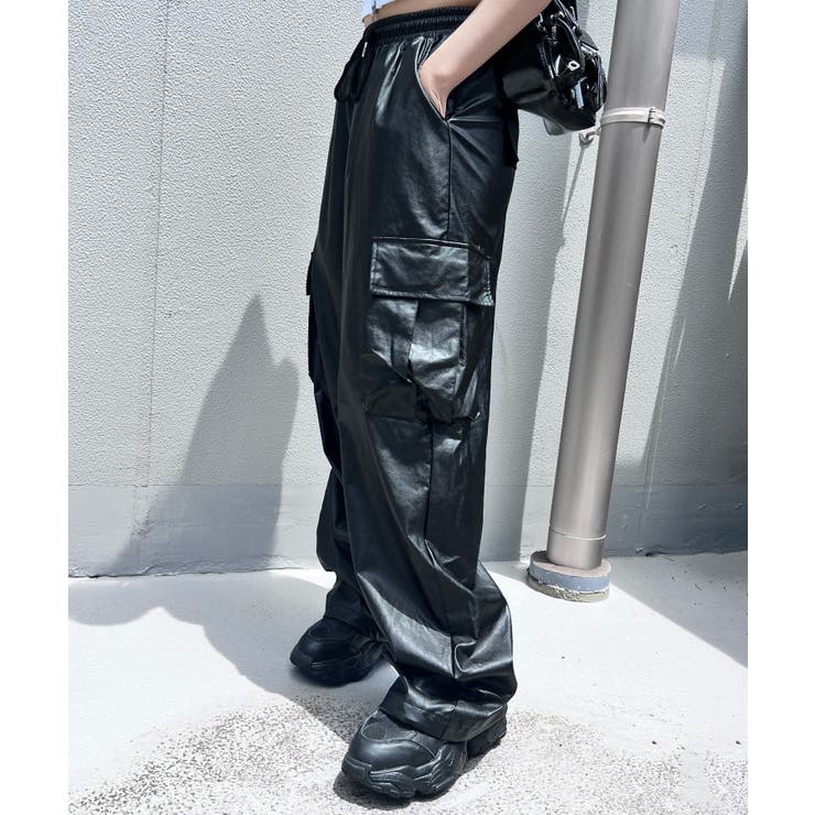 Figments】フェイクレザーカーゴパンツ[品番：WG010091583]｜WEGO
