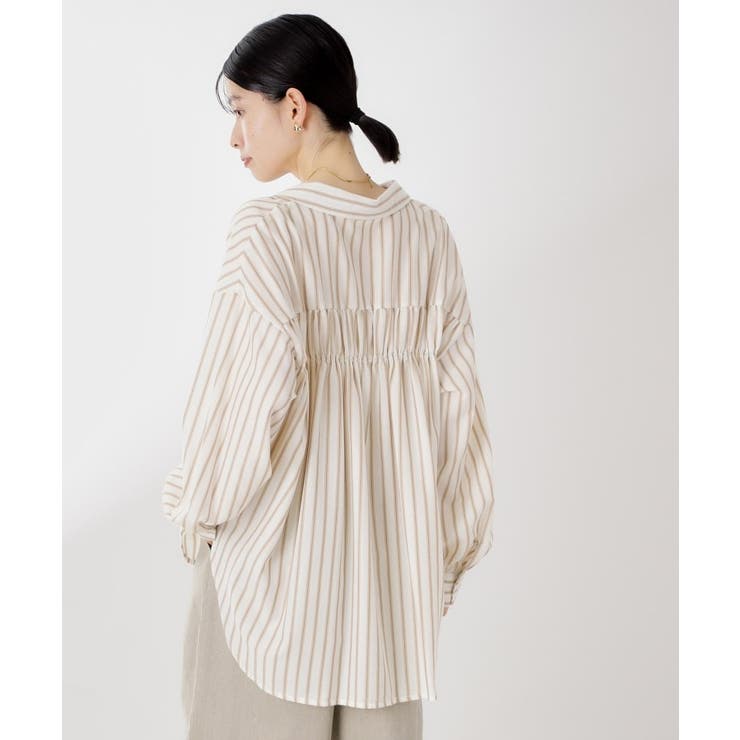 【後ろ姿もサマになる】ストライプ バックシャーリングシャツ/体型カバー/洗える | THE SHOP TK | 詳細画像6 