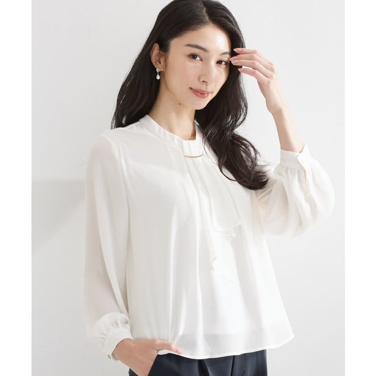 オフホワイト(003) | バー付きラッフルタイブラウス | THE SHOP TK