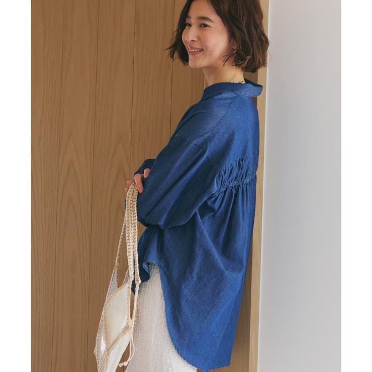 ネイビー(094) | 【後ろ姿もサマになる】バックシャーリングシャツ | THE SHOP TK