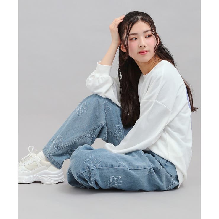 ブルー(593) | フラワー柄デニムロングパンツ | PINK-latte