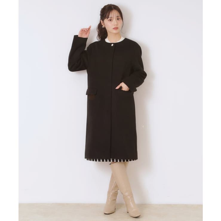 ◆THE IZZAT COLLECTION フラワーブローチロングコート プチプラ・華やかさを高める】ビジュー釦ロングコート[品番