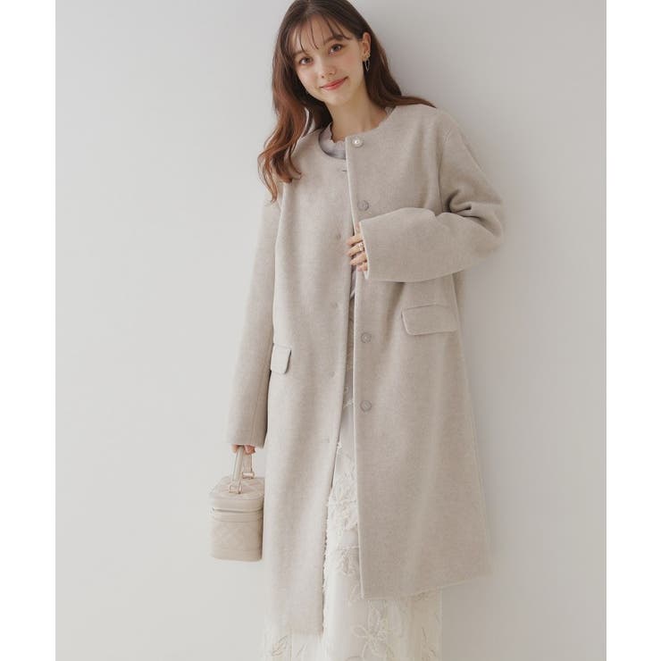 ◆THE IZZAT COLLECTION フラワーブローチロングコート プチプラ・華やかさを高める】ビジュー釦ロングコート