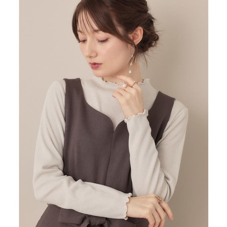 アイボリー(004) | 【ほんのりシアー・きれいめ】サステナブル テレコインナートップス | Couture brooch