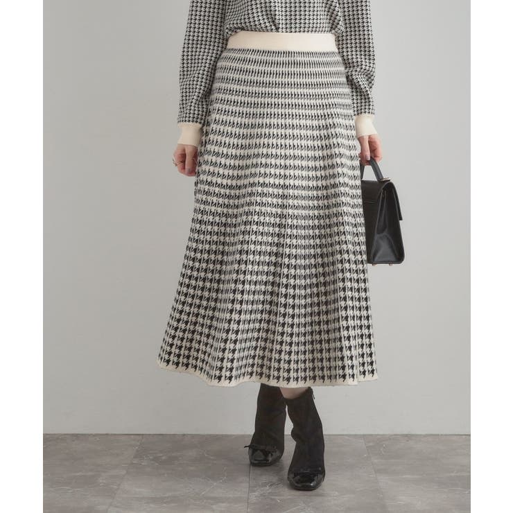 アイボリー(204) | 【クラシカル・大人上品】千鳥ジャカードニットプリーツスカート | Couture brooch