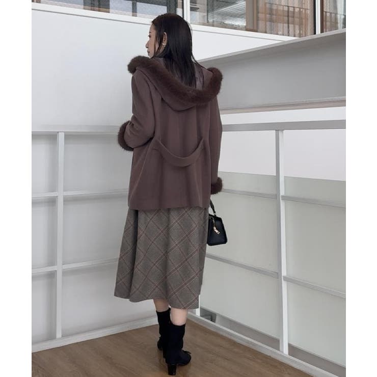 【大人可愛い・フード取り外し可能】フードフェイクファー ハーフ丈コート | Couture brooch | 詳細画像21 