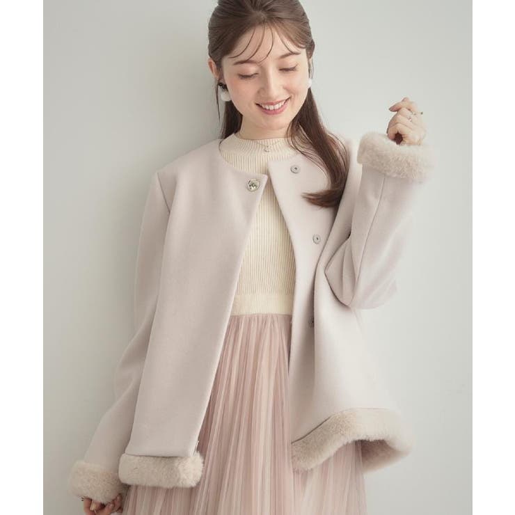 グレージュ(050) | 【大人レディ・フェイクファー取り外し可能】ケープ風ショートコート | Couture brooch