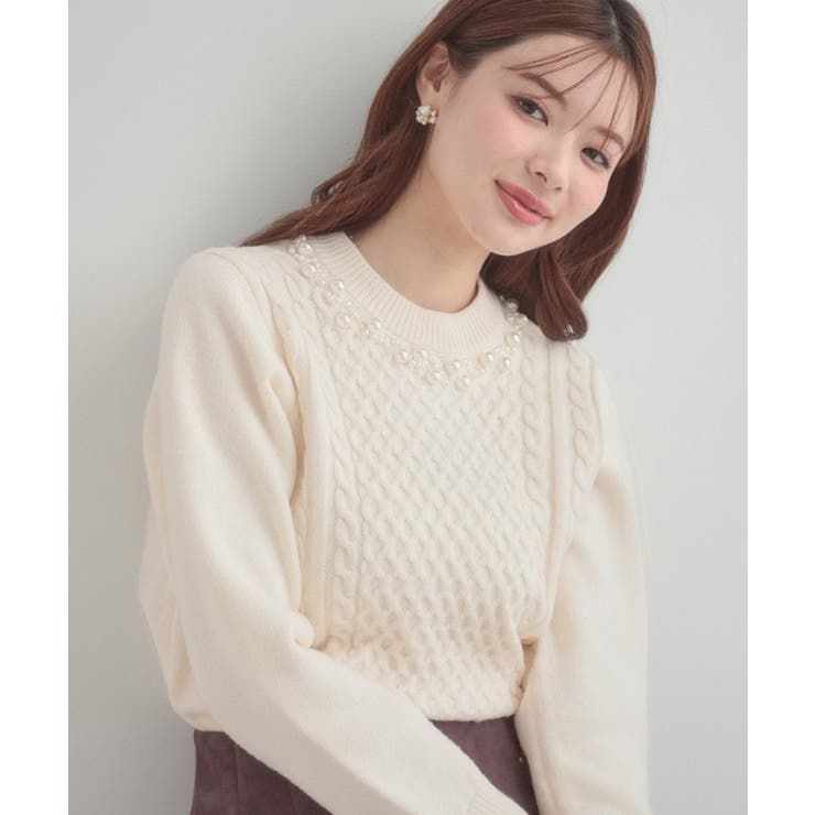 【きれいめ】パール調デザイン アラン柄ニット | Couture brooch | 詳細画像5 