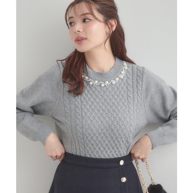 【きれいめ】パール調デザイン アラン柄ニット | Couture brooch | 詳細画像18 