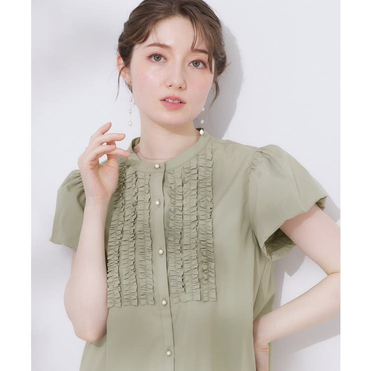 グリーン(025) | 【大人フェミニン・華奢見え・通勤】フロントフリルシャツ | Couture brooch