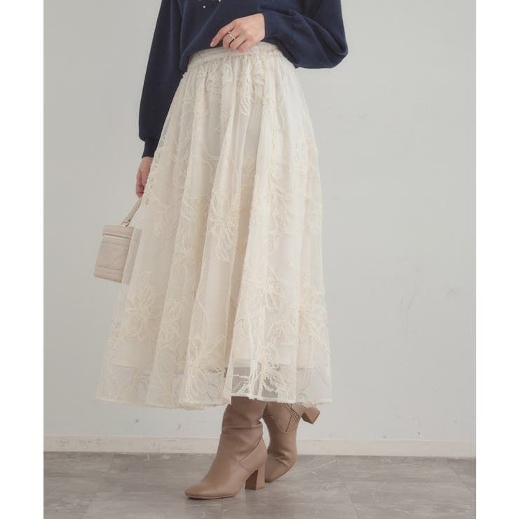 アイボリー(404) | 【通勤】ラメ刺繍ブークレチュールスカート | Couture brooch