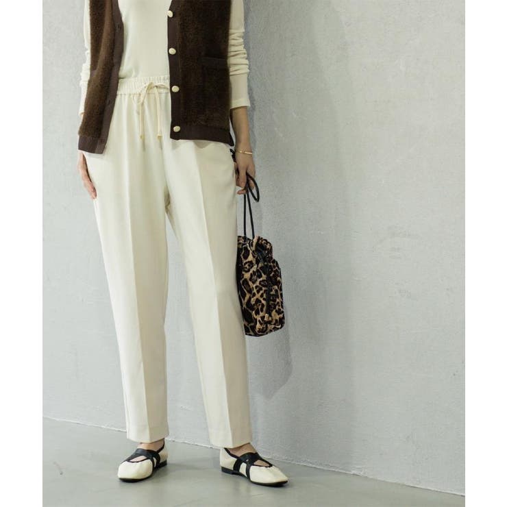 オフホワイト(003) | ウォームタッチ イージーテーパードパンツ【洗濯機洗OK/ストレッチ】 | OPAQUE.CLIP