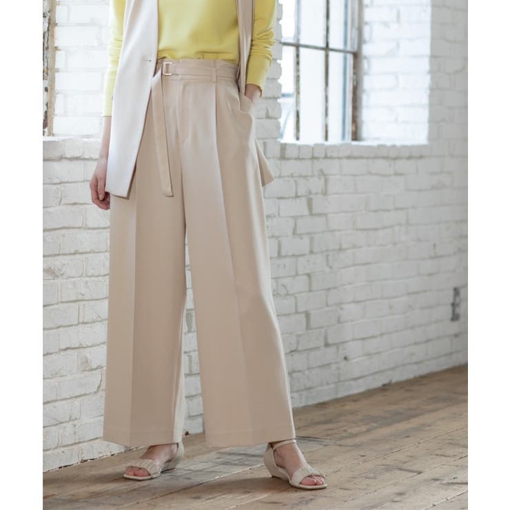 ライトベージュ(051) | ベルト付きタックワイドパンツ/セットアップ対応【洗濯機洗い可】 | OPAQUE.CLIP