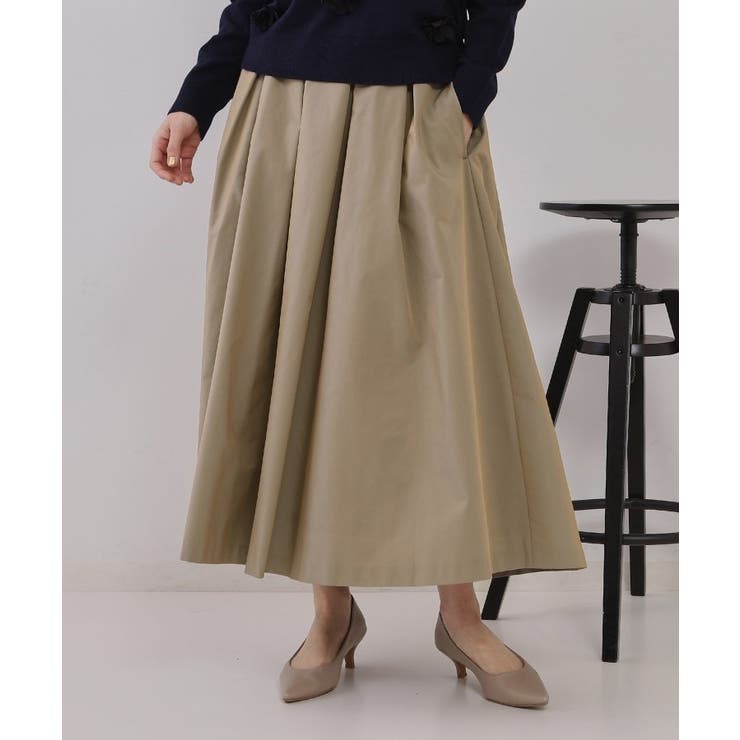 ベージュ(052) | シャンブレータックフレアスカート【洗濯機洗い可】 | OPAQUE.CLIP