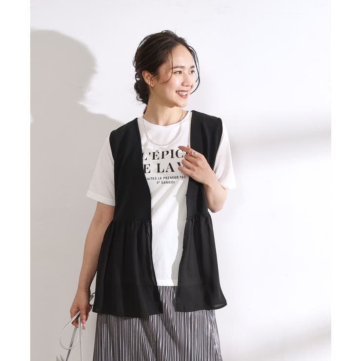 【2点セット】大人のフェミニンカジュアルに ペプラムジレ＋ロゴTシャツ | SHOO・LA・RUE | 詳細画像1 