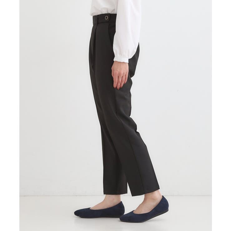 脚のラインをきれいに見せる タックテーパードパンツ | SHOO・LA・RUE | 詳細画像2