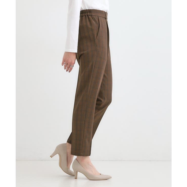 脚のラインをきれいに見せる タックテーパードパンツ | SHOO・LA・RUE | 詳細画像6