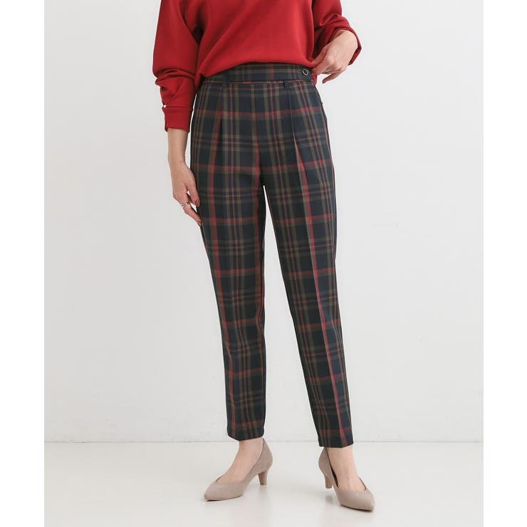 ネイビー(294) | 脚のラインをきれいに見せる タックテーパードパンツ | SHOO・LA・RUE