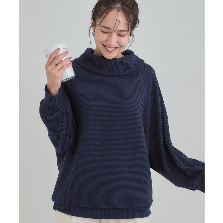 ネイビー(094) | お顔周りをスッキリ見せるオフタートルリブドルマン | SHOO・LA・RUE