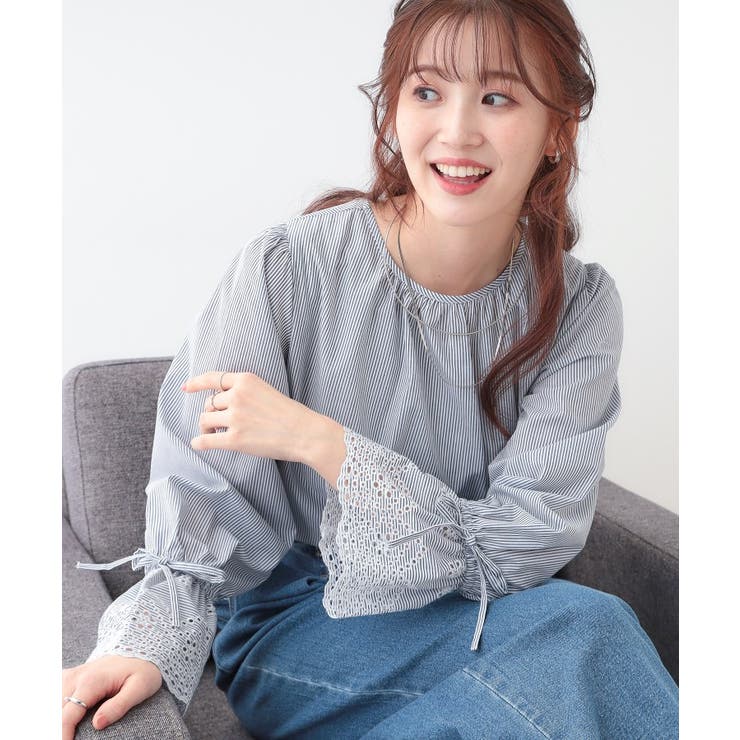 ネイビー(394) | 【S-LL/前後2WAY/洗濯後しわになりにくい】お袖刺繍レースブラウス | SHOO・LA・RUE