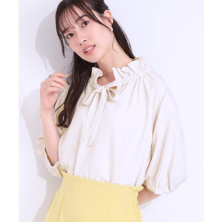 ライトベージュ(051) | 【洗える/ひんやり/S-LL】フェミニンもクールも フリルリボン5分袖ブラウス | SHOO・LA・RUE