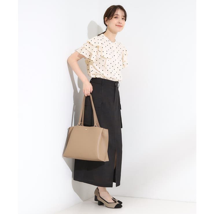 【無地/ドット柄】お袖フリルが華やぐ きれいめブラウス | SHOO・LA・RUE | 詳細画像3