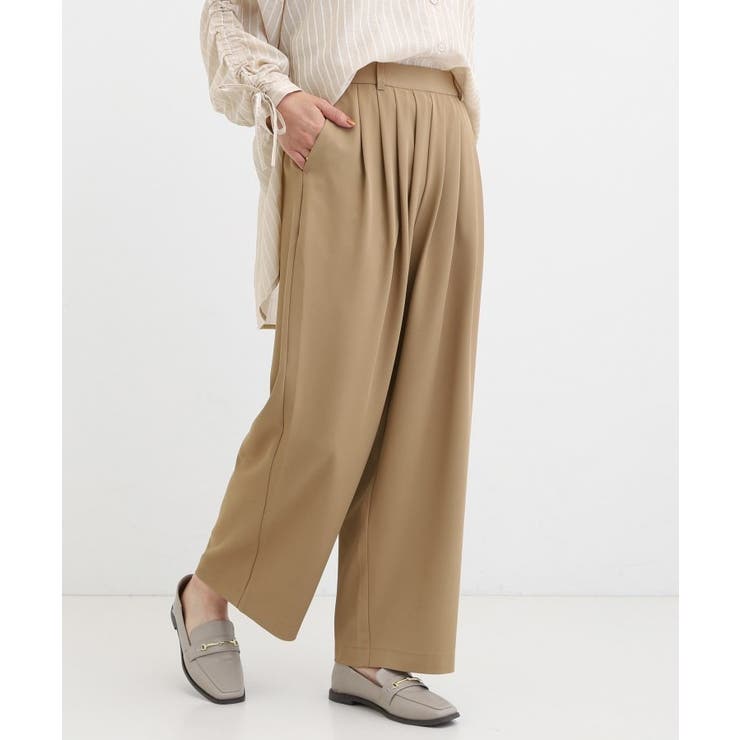 ベージュ(052) | 【S-LL】腰まわりや太ももを自然にカバー タックワイドパンツ | SHOO・LA・RUE