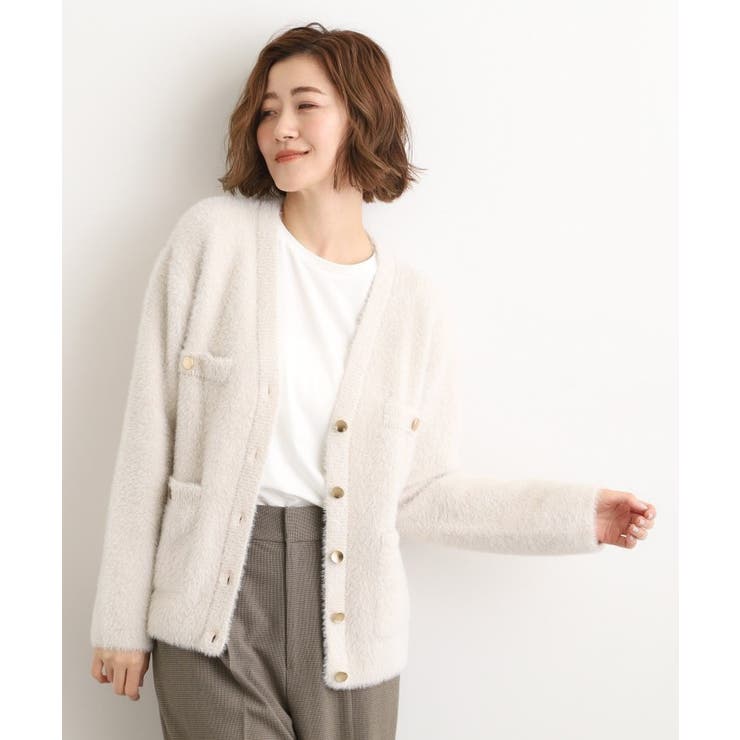 グレージュ(050) | 【石川梨華さん着用】軽やかフェザーで魅せる、クラシカルな主役カーディガン | grove