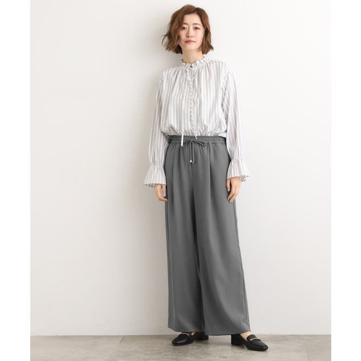 きれい見えとリラックス感を両立。秋の大人カジュアルに効くイージーパンツ | grove | 詳細画像2 