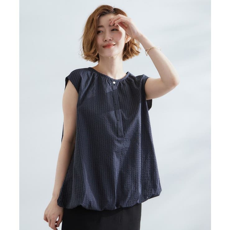 ネイビー(394) | 裾のボリュームが今年気分 ストライプバルーンブラウス | grove