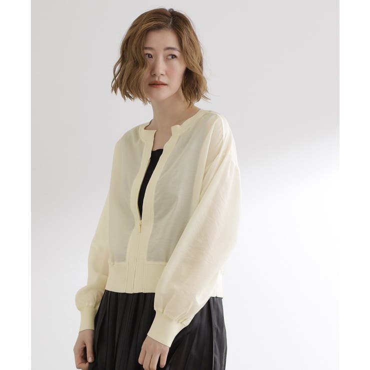 オフホワイト(003) | 軽やかに秋先取り ブルゾン感覚で着られるカーディガン | grove