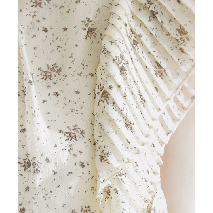 プリーツが彩る 華やか花柄ブラウス | grove | 詳細画像8 