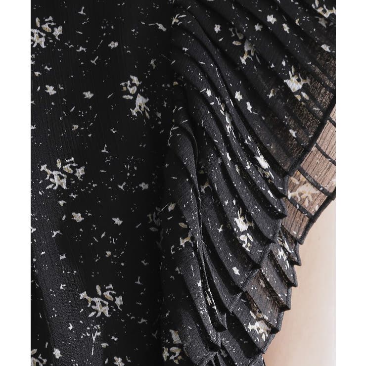 プリーツが彩る 華やか花柄ブラウス | grove | 詳細画像12 