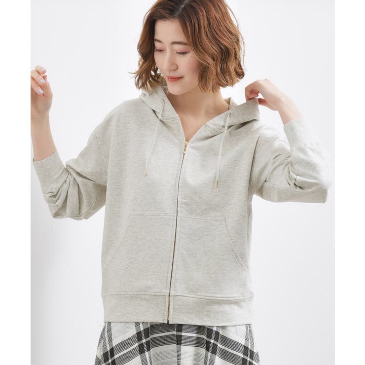 軽やかに羽織れてシーズンレスに活躍！ 大人のジップパーカー | grove | 詳細画像1 