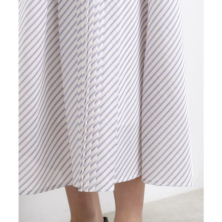 動くたびに表情が生まれる 軽やかストライププリーツスカート | grove | 詳細画像19 