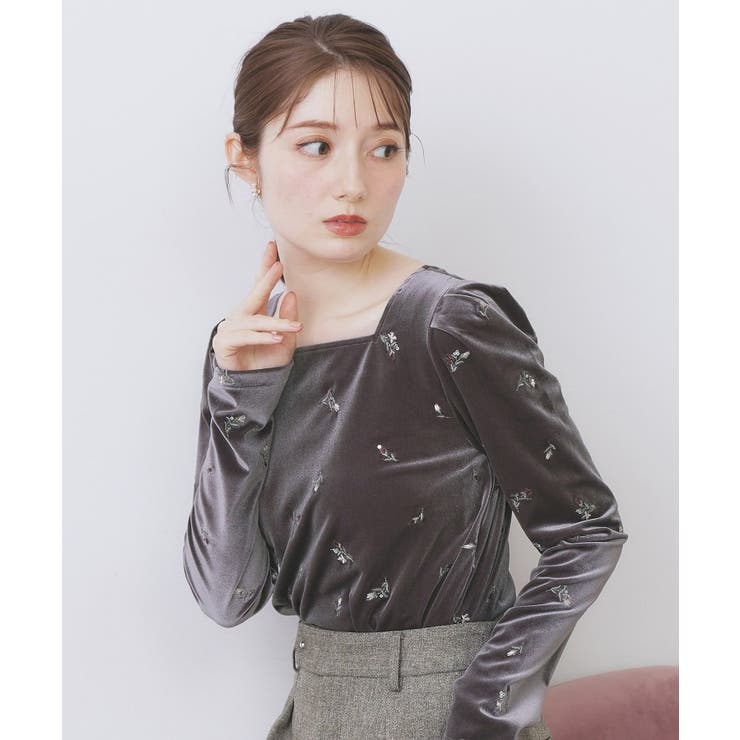 チャコールグレー(014) | バックシャン小花刺繍ベロアトップス【洗濯機OK】 | index