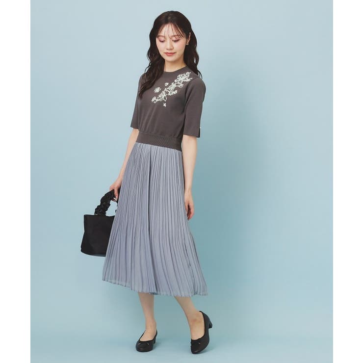 刺繍デザインドッキングプリーツワンピース【洗濯機OK】 | index | 詳細画像2 