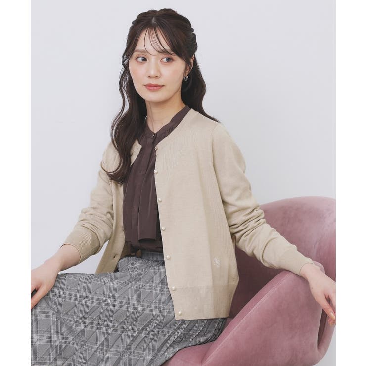 グレージュ(050) | ビジュークルーネックカーディガン【洗濯機OK】《7col/XS～LL》 | index