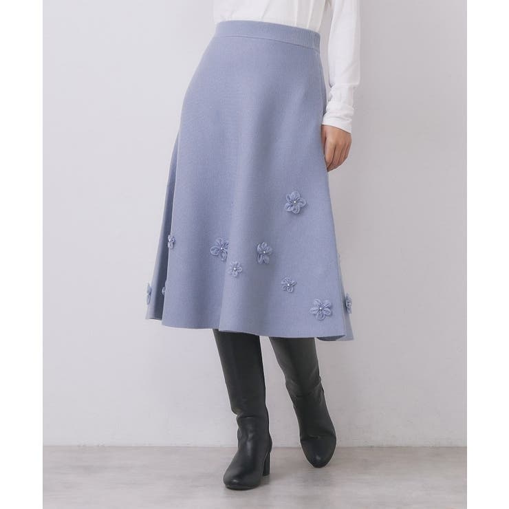 ブルー(091) | フラワーモチーフニットフレアスカート【洗える】 | index