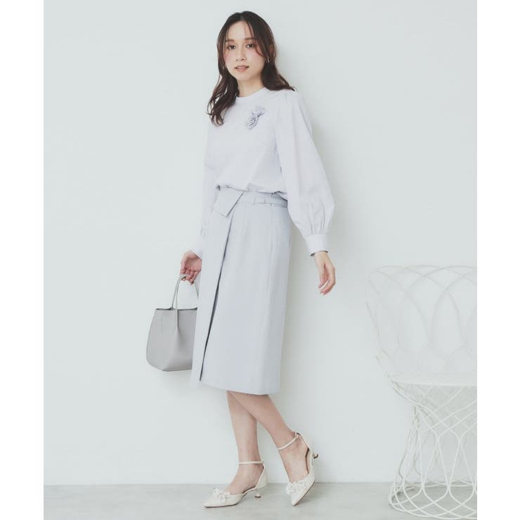 コサージュ付きタックパフブラウス【洗濯機洗い可/イージーアイロン】 | index | 詳細画像11 