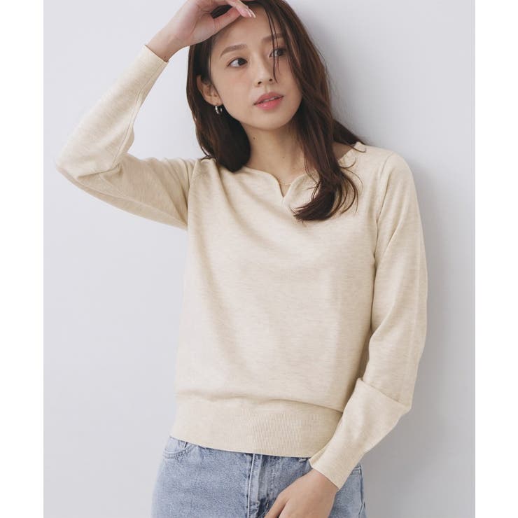 グレージュ(850) | ゴールドパーツ付きハートネックニット【洗濯機OK】 | index