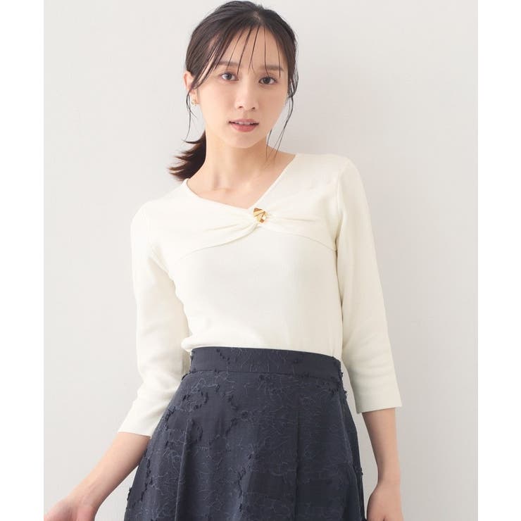 ブローチ風ゴールドパーツ付きアシメニット【洗濯機OK/坑ピル】 | index | 詳細画像1 