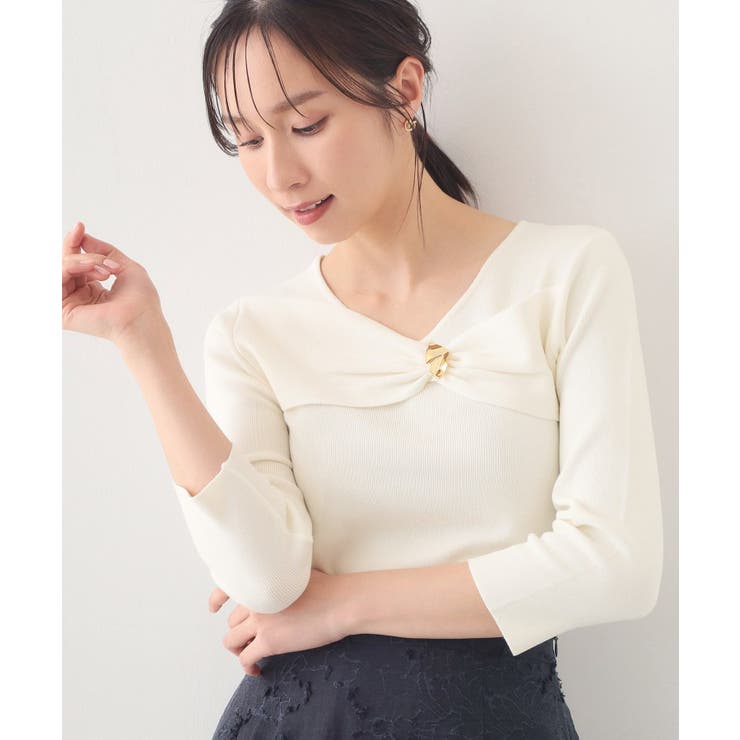 オフホワイト(003) | ブローチ風ゴールドパーツ付きアシメニット【洗濯機OK/坑ピル】 | index