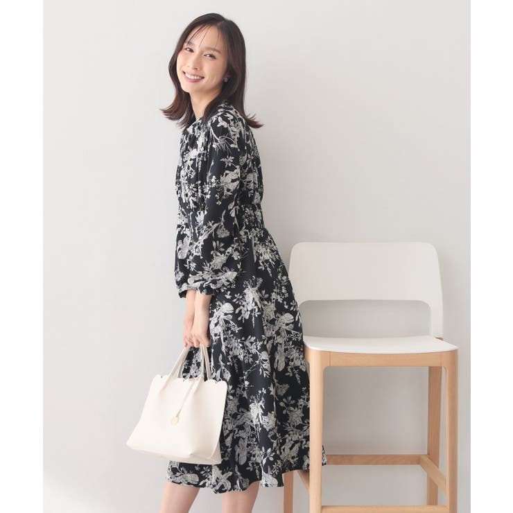 フラワーハイネックタックワンピース【洗濯機OK/イージーアイロン/防シワ】 | index | 詳細画像10 