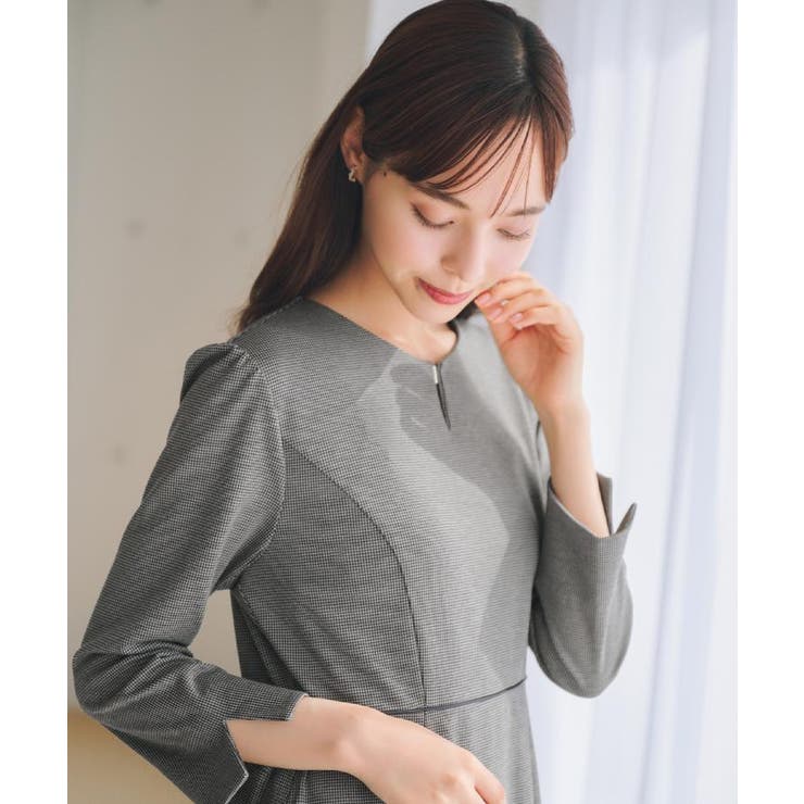 ストレッチキーネックワンピース【洗濯機OK/イージーアイロン】 | index | 詳細画像15 