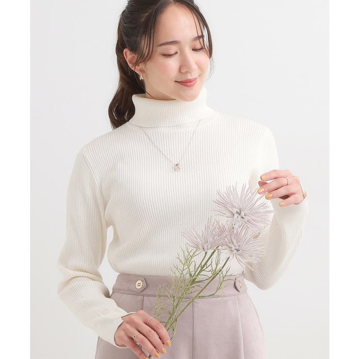 オフホワイト(003) | 【絶妙なゆるピタ 洗濯機可】ちくちくしにくい リブタートルネック | SHOO・LA・RUE