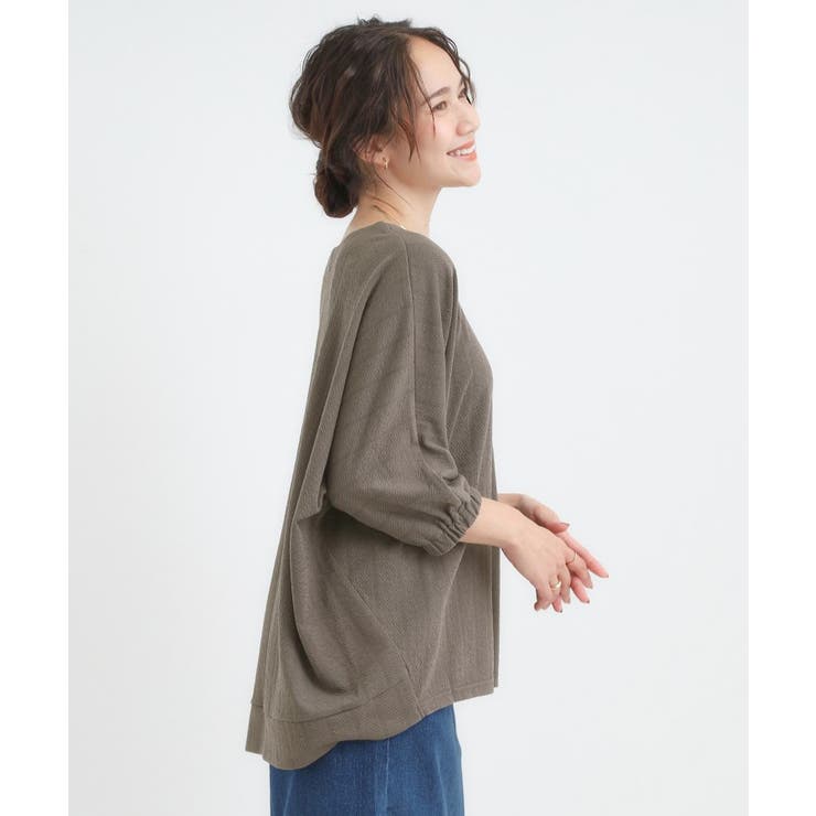 さらっとしたタッチ ゆるシルエットが心地よいドルマントップス | SHOO・LA・RUE | 詳細画像6