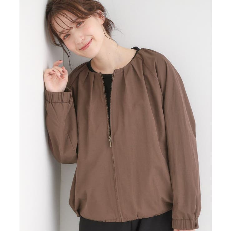 ブラウン(043) | 【S-LL】タック使いがこなれ見え ノーカラーブルゾン | SHOO・LA・RUE